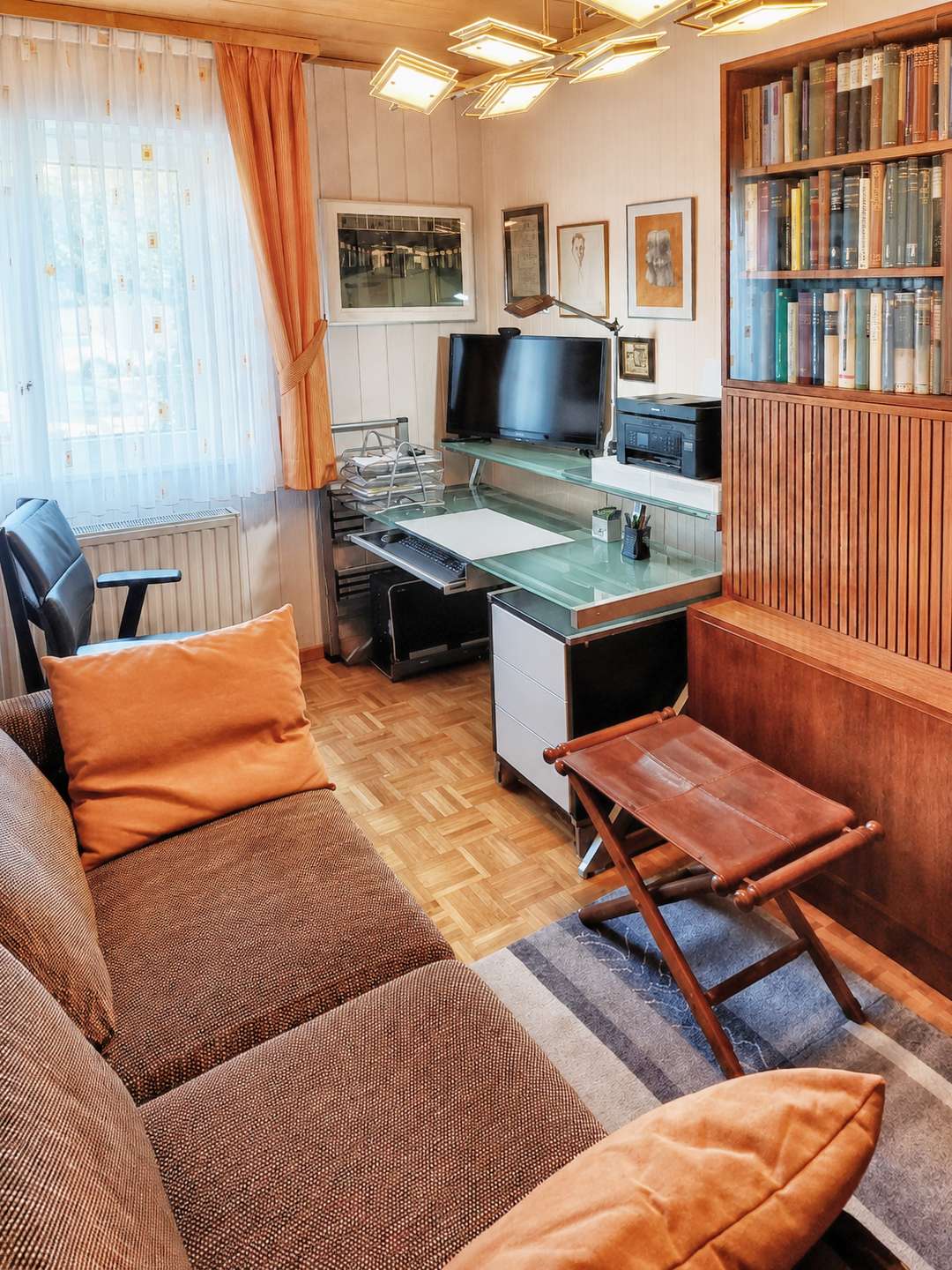 Arbeitszimmer