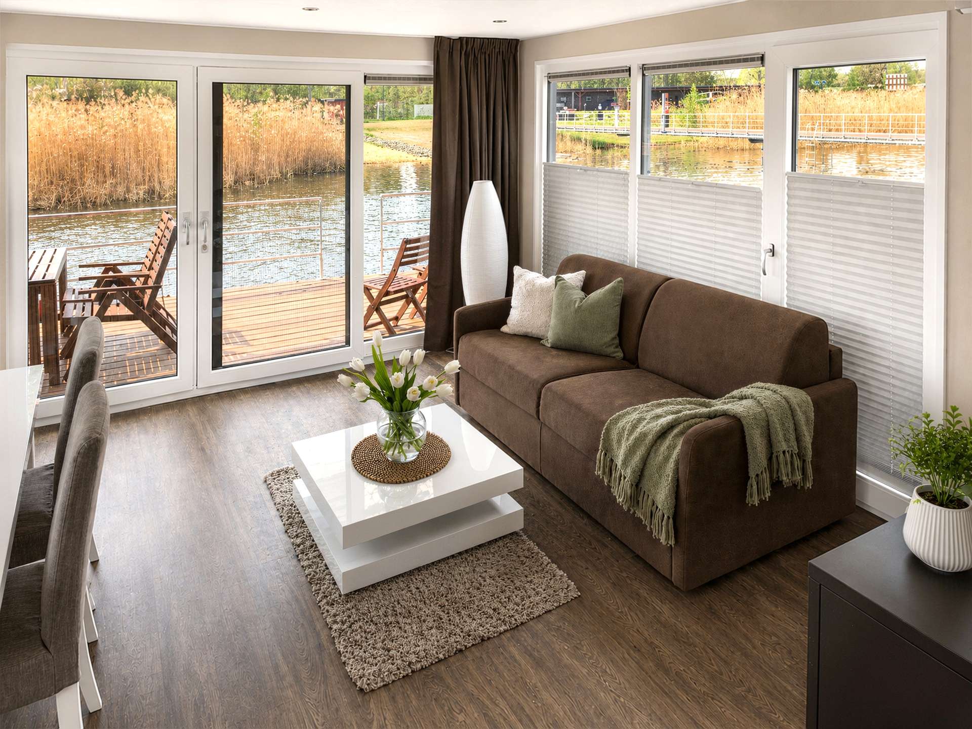 Wohnzimmer kleines Hausboot
